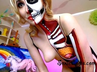 Bodypainted בלונדינית חתיכה מאונן - sexiecams.com